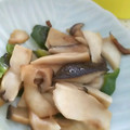 ユーロン's cooksnap of when they made ピーマンとエリンギの炒め.