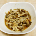 やっぺ841's cooksnap of when they made 【簡単】レンジで生姜香るしめじの和え物♡.