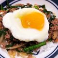 あっきぃママ3's cooksnap of when they made 簡単☆お母様直伝♪にらミンチ丼.