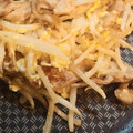 なおたろべ's cooksnap of when they made 余り物で！豚肉ともやしの卵とじ.