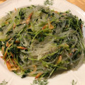 クックE2YV54☆'s cooksnap of when they made 豆苗と桜海老の春雨炒め.