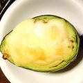 *yukarin*'s cooksnap of when they made アボカド丸ごとチーズ焼き.