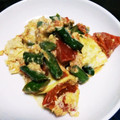 aaaykk55's cooksnap of when they made アスパラとトマトのふんわりオイマヨ卵炒め.