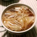 まぶたん's cooksnap of when they made 豚ひきとモヤシでお安く簡単ワンタンスープ.