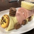 ハル0401's cooksnap of when they made 〈市販のお菓子で〉機関車トーマス ケーキ.
