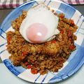 yoshiyurip's cooksnap of when they made 炊飯器で簡単！カレーピラフ.