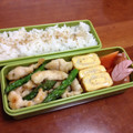 トクライ's cooksnap of when they made 鶏むねとアスパラの塩炒め♡しょうがの香り.