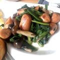 macmas's cooksnap of when they made 朝食やお弁当に★具沢山ほうれん草のソテー.