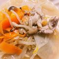 ＊もぐもぐ45＊'s cooksnap of when they made 豆乳鍋.