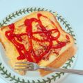 カーボンレッド's cooksnap of when they made トローリチーズのベーコンエッグトースト.