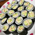 鳥嫁's cooksnap of when they made きゅうりとツナの巻き寿司.