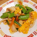 CHIHO☆★☆'s cooksnap of when they made 豚肉とスナップエンドウと玉ネギの玉子炒め.