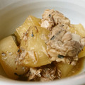 sonomay's cooksnap of when they made 大根と鯖水煮缶の煮物.