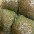 うさぎライフ's cooksnap of when they made ふわふわよもぎちぎりパン.