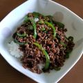 ハロリンはジャニオタ's cooksnap of when they made ピーマンとひき肉のピリ辛そぼろ丼.