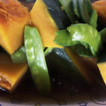1男4女のママ's cooksnap of when they made かぼちゃと絹さやの煮物.