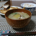 ダイナマイト漆黒's cooksnap of when they made 舞茸とさつま芋のお味噌汁♪.