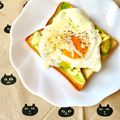 ふたごゆき's cooksnap of when they made カフェ気分なの♪トロたまアボカドトースト.