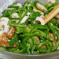 〓kitchen's cooksnap of when they made 簡単すぎ☆ピーマンと竹輪の塩ごま油和え.