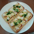 SUNMOONMOM's cooksnap of when they made 油揚げ＆お餅✿和風ピザ✿.