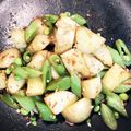 ねーこねこ's cooksnap of when they made スナップエンドウと桜えびのにんにく炒め.