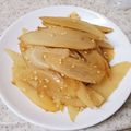 JunMom1043's cooksnap of when they made 山ウドのピリっとキンピラ.