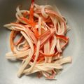 のんべぇヒロ's cooksnap of when they made 便利☆カニカマの簡単な割き方.