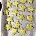 sutona's cooksnap of when they made ほうれん草の型抜きクッキー☆.