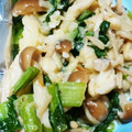 クック57W0GW☆'s cooksnap of when they made 小松菜ときのこのガリマヨチーズ.