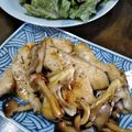 kirinda's cooksnap of when they made 鶏むね肉ときのこのおかかバター醤油焼き.