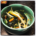 myyah's cooksnap of when they made モヤシとワカメと人参の簡単副菜.