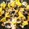 ᵗʱᵃᵑᵏᵧₒᵤ♡'s cooksnap of when they made 簡単☆ナスとパプリカと豚肉の黒酢味噌炒め.