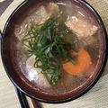 ２児ママ☆夏姫's cooksnap of when they made 炊飯器で！大根と鶏肉の塩にんにくスープ.