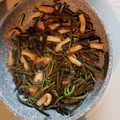 家族の美味しい☆'s cooksnap of when they made わらびと薄揚げの炒め煮.