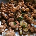 なつｽﾞキッチン's cooksnap of when they made 土豆鶏丁（ジャガイモと鳥肉のピリ辛炒め）.