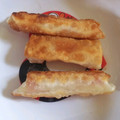 クックCZOEUY☆'s cooksnap of when they made 餃子の皮とカニカマで簡単おつまみ☆.