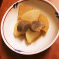 クック1O4OM6☆'s cooksnap of when they made 《簡単安いおつまみ》蒟蒻と大根の煮物.