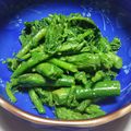 ヒロ415's cooksnap of when they made うどの葉のナムル風.