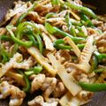 お塩と砂糖's cooksnap of when they made 味付けはアレで完璧！簡単チンジャオロース.