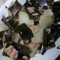 もびぃ's cooksnap of when they made ツナと昆布ＤＥ大根の煮物♫.