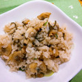 マダムカフェ♡'s cooksnap of when they made あさりと塩昆布の炊き込みご飯.