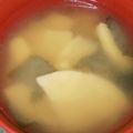 Yount's cooksnap of when they made 茹でたけのこと、ワカメの味噌汁.