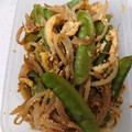 KENERISA's cooksnap of when they made もやしとスナックエンドウの卵炒め.