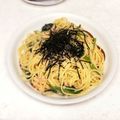 まめみちこ's cooksnap of when they made 鮭フレークで簡単　大葉と鮭の和風パスタ.