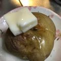 大阪のちゃーちゃん's cooksnap of when they made 大きな新じゃがいものじゃがバター.