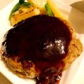 モモラッテ's cooksnap of when they made 照り焼きソースの基本的なハンバーグ.