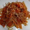 ひとりごはんさん's cooksnap of when they made もやしとニンジンのピリ辛炒め.