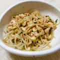 めなよ's cooksnap of when they made もやしと鶏ひき肉の炒め物.