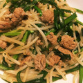 ＊にょにょん＊'s cooksnap of when they made 豚挽肉ともやしとニラの簡単炒め.