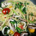 kigumei's cooksnap of when they made イカとトマトほうれん草のぱぱっとパスタ.